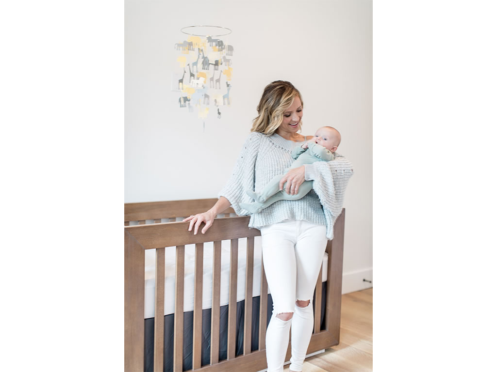 Christine Lakin's Modern Maddox Nursery for Baby Baylor Pic 8