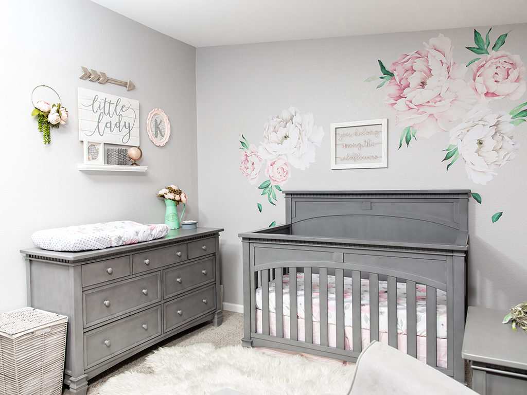 slim fit dress slacks Evolur Cheyenne 5 in 1 Full Panel Convertible Crib – The Baby's Room
