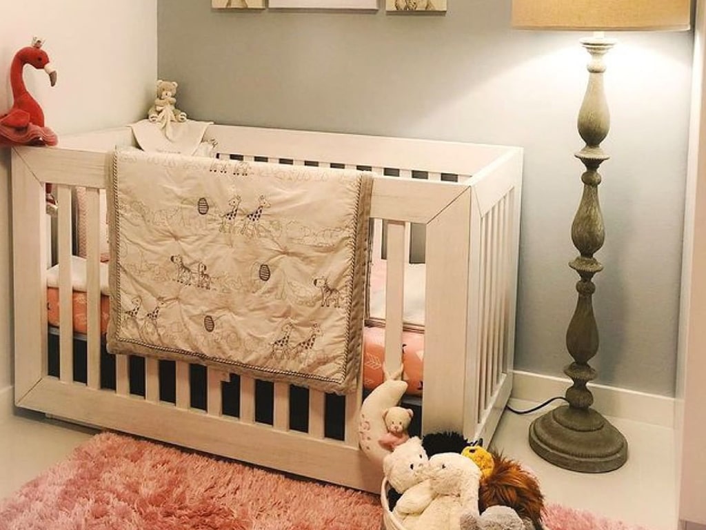 Evolur Maddox 4-in-1 Convertible Crib