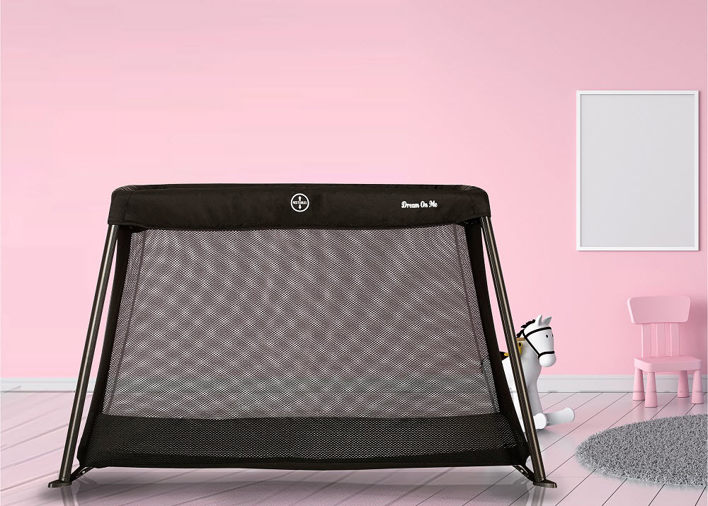 Dream-on-me-travel-light-playard