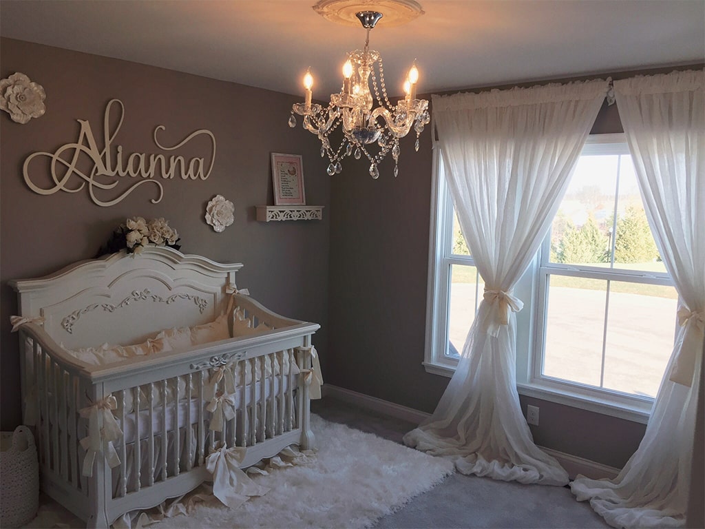 Evolur Aurora Crib Kristen Rebecca Zollar Pic 1