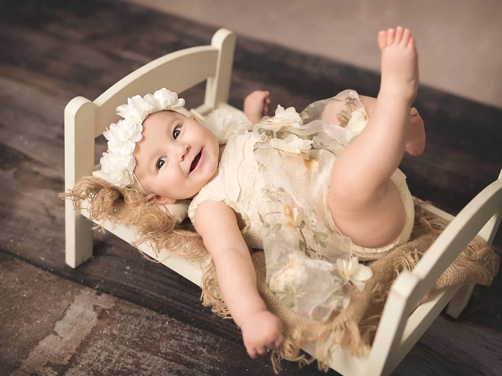 Evolur Aurora Crib Kristen Rebecca Zollar Pic 5