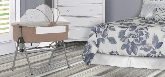 How to Choose the Best Travel Crib in 2020