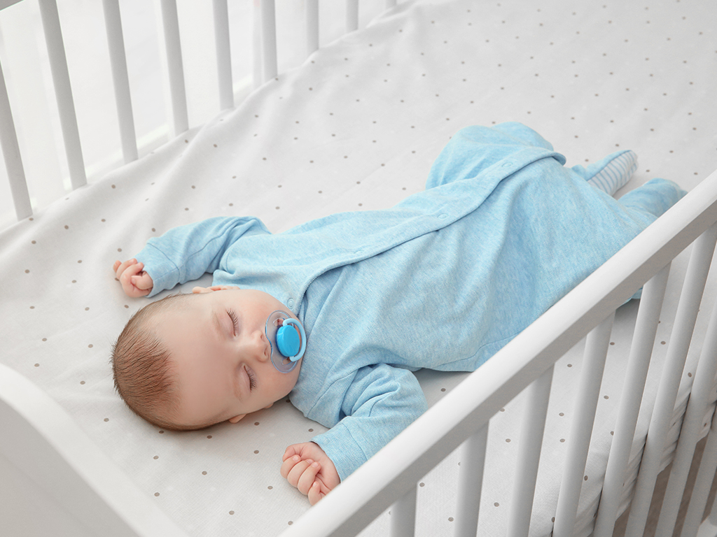 Transition-Baby-To-Crib