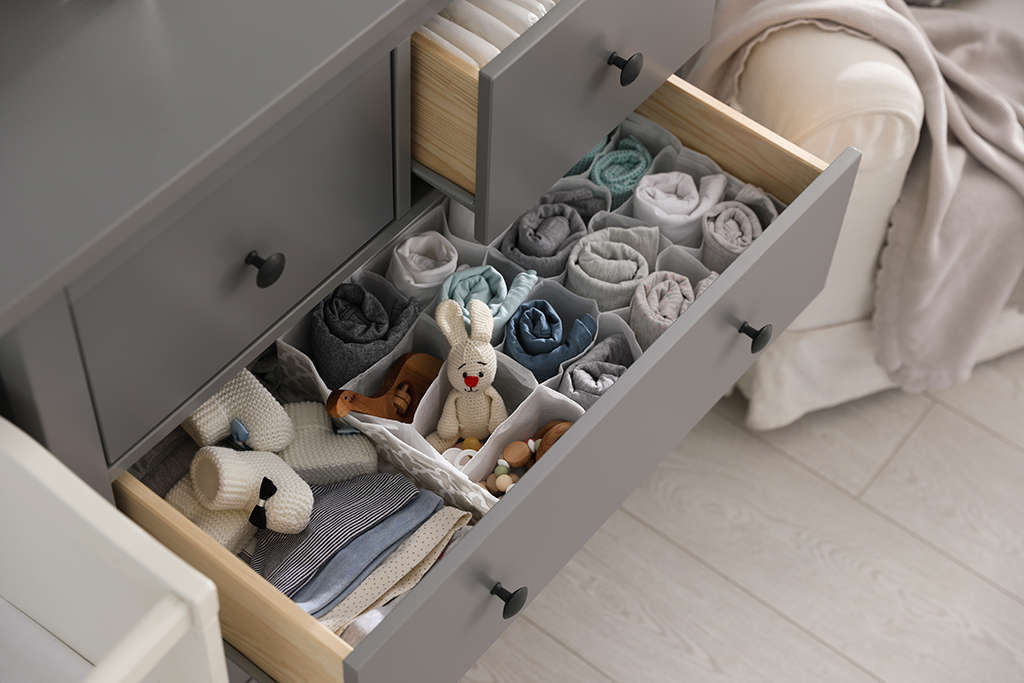 Drawer for baby clothes 
